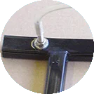 Cadre noir avec raccord central